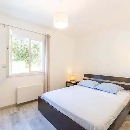 Appartement Le Rieusset 1 *